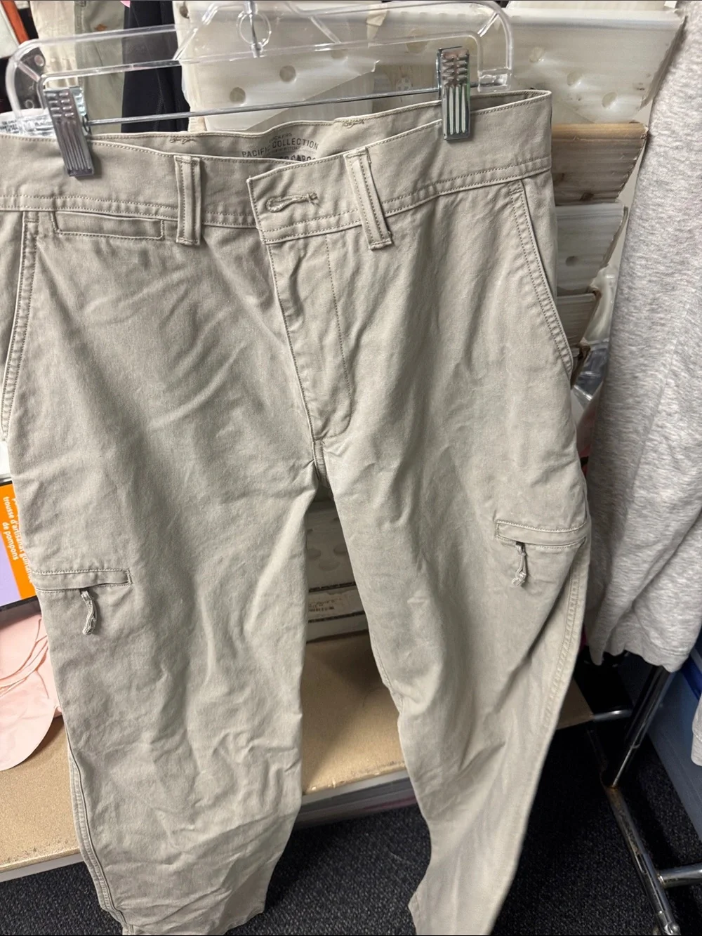 Dockers crossover cargo 30x32 // 082027